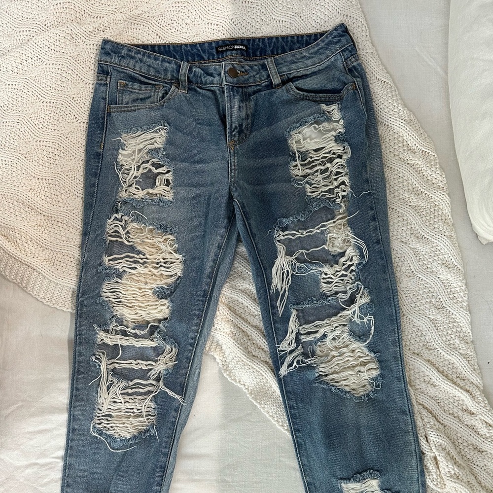 Ripped Jeans Fashion Nova